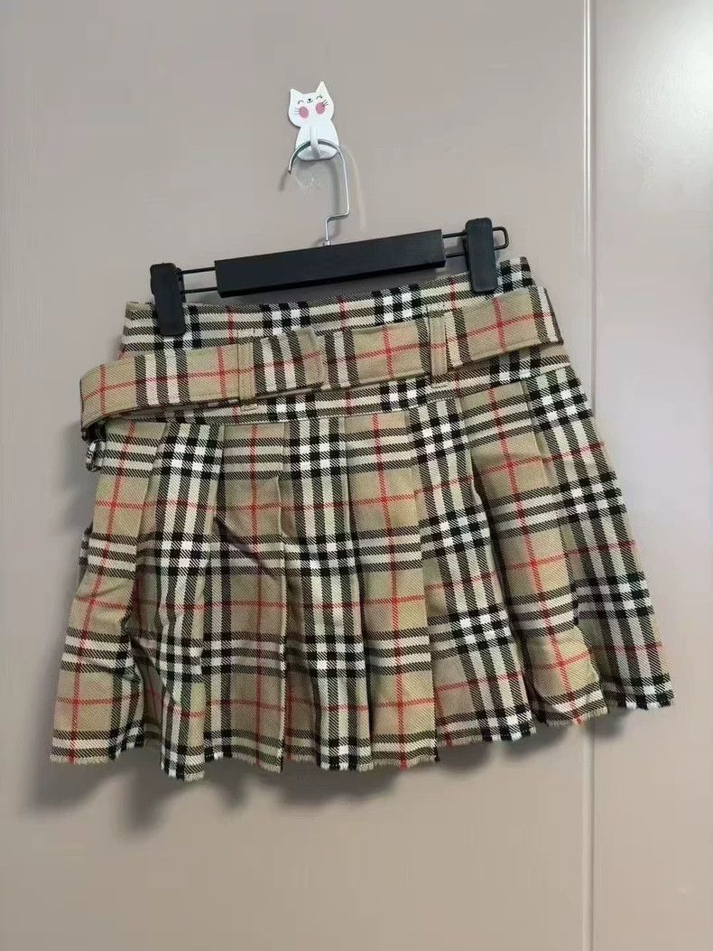 Burberry Burberry Classic Plaid Pleated Skirt Size 22" - 2 Thumbnail