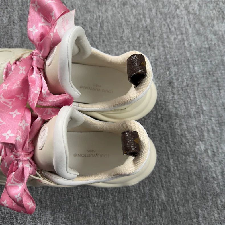 Louis Vuitton LV Archlight1.0 Sneakers Pink and White Size US 8 / IT 38 - 8 Thumbnail