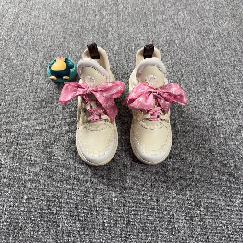 Louis Vuitton LV Archlight1.0 Sneakers Pink and White Size US 8 / IT 38 - 2 Thumbnail