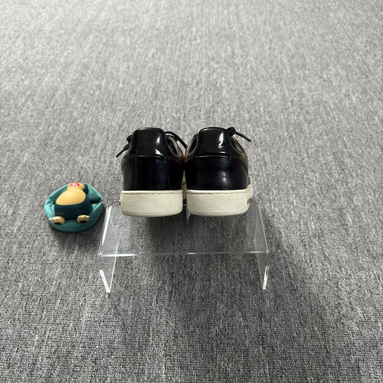 Louis Vuitton LV Monogram Low-Top Sneakers for Women Size US 6 / IT 36 - 3 Thumbnail