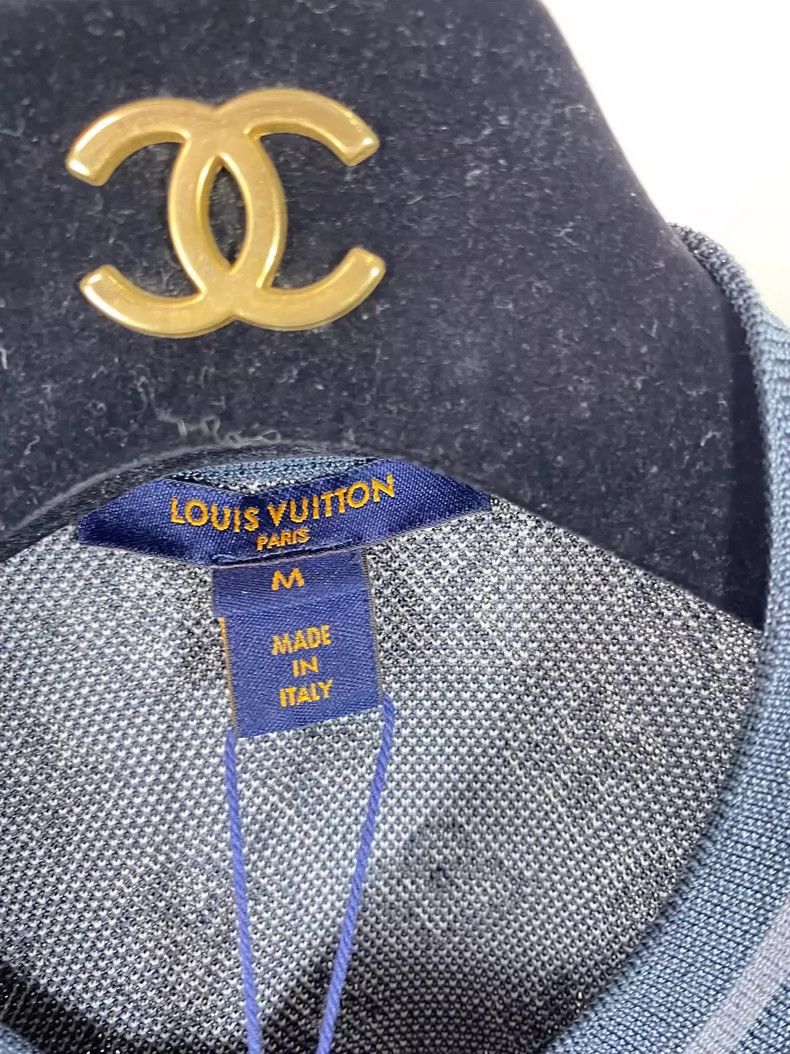 Louis Vuitton Louis Vuitton Blue Cardigan with Logo Print Size M / US 6-8 / IT 42-44 - 6 Thumbnail