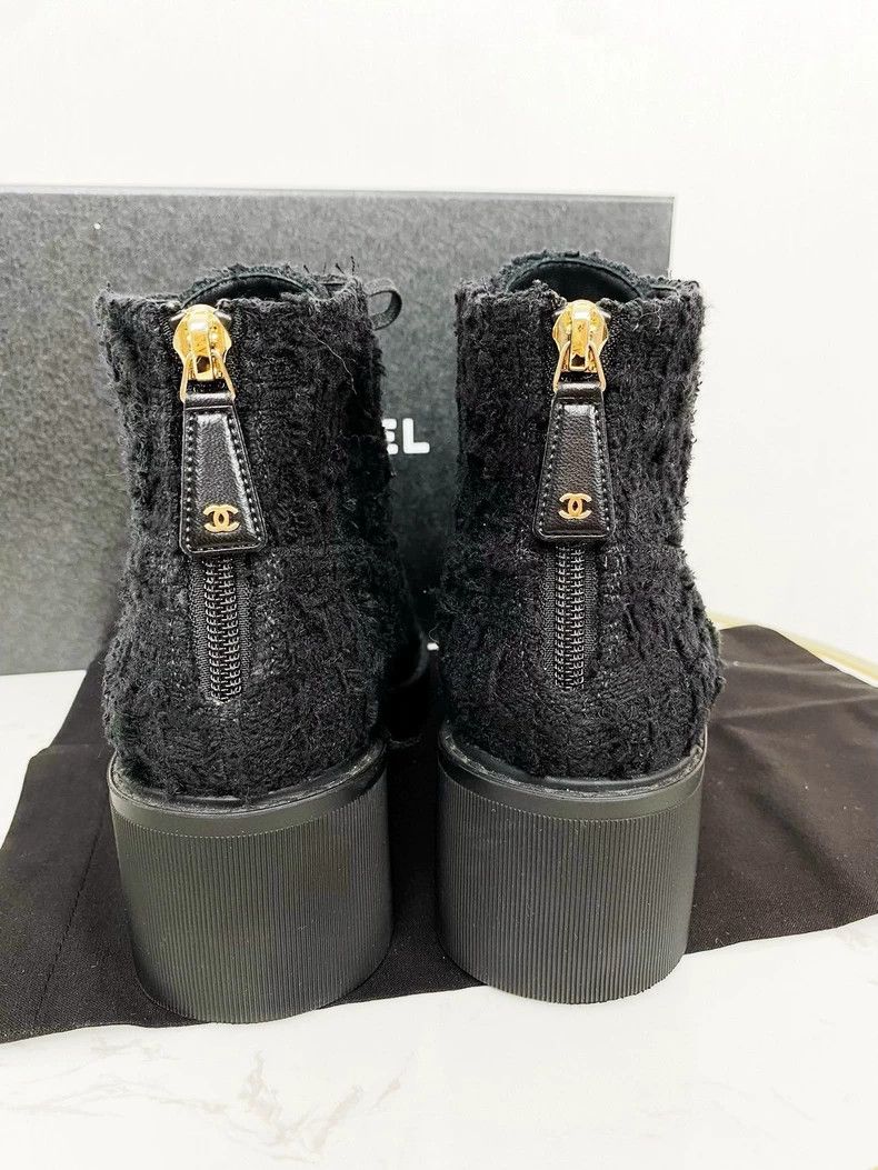 Chanel Chanel Pearl Knit Ankle Boots Size 38 Size US 8 / IT 38 - 4 Thumbnail