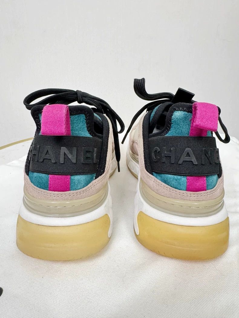 Chanel Chanel Sneakers Size 38, Worn Three Times Size US 7 / IT 37 - 4 Thumbnail