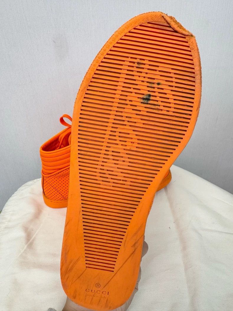 Gucci Gucci High-Top Sneakers in Orange Color Size US 5 / IT 35 - 6 Thumbnail