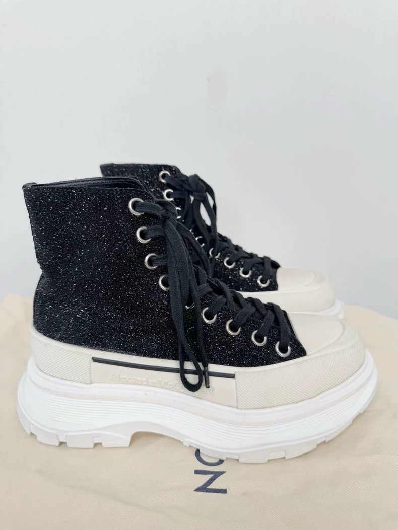 Alexander McQueen Alexander McQueen High-Top Sneakers Size 35.5 Size US 5 / IT 35 - 2 Thumbnail