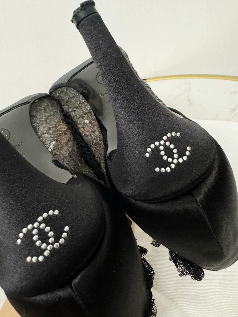 Chanel Chanel Lace High Heels Size 34.5 Size US 4 / IT 34 - 6 Thumbnail