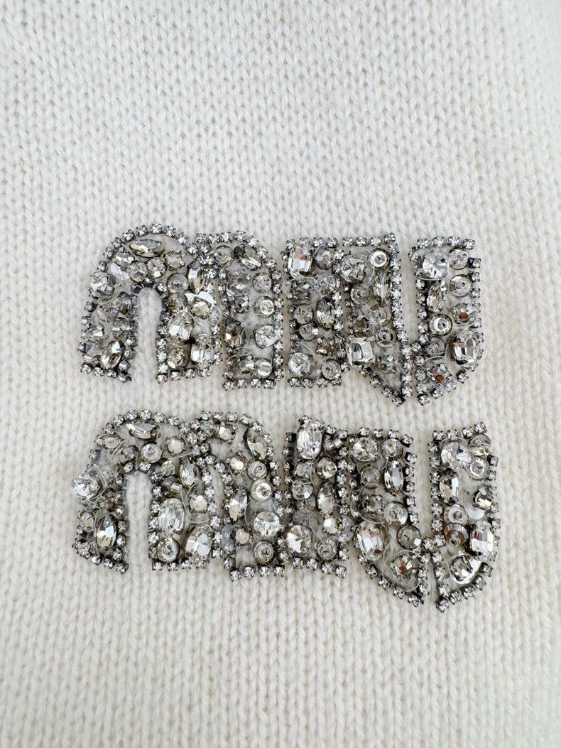 Miu Miu Miu Miu Cashmere Cardigan in White Size M / US 6-8 / IT 42-44 - 5 Thumbnail