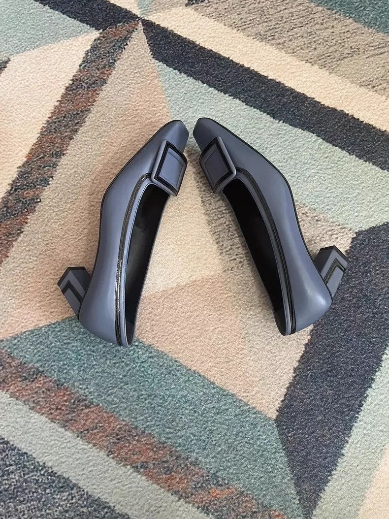 Roger Vivier Roger Vivier High Heel Shoes for Women Size US 8 / IT 38 - 6 Thumbnail