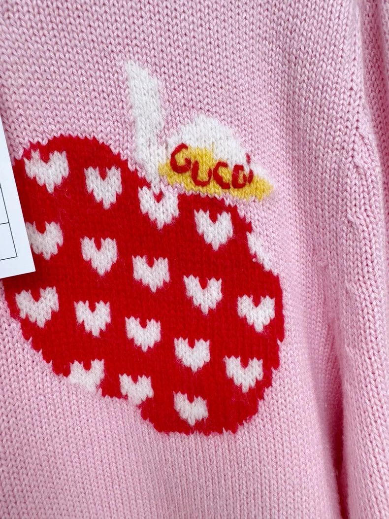 Gucci Pink Gucci Wool Cardigan with Heart Design Size L / US 10 / IT 46 - 3 Thumbnail