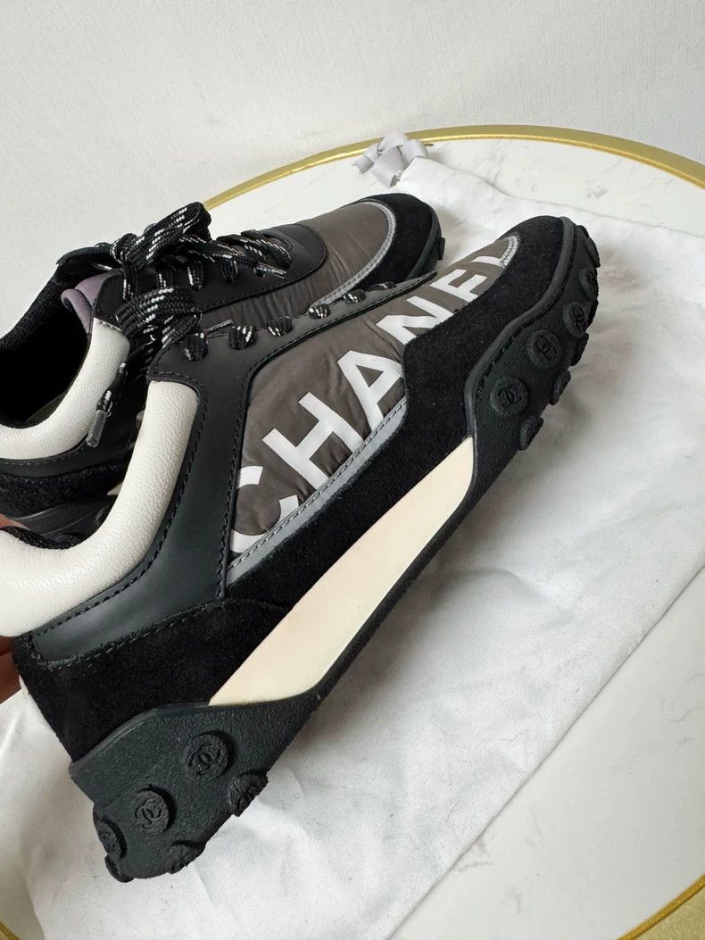 Chanel Chanel Sneakers Size 36.5, Worn 3 Times Size US 6 / IT 36 - 2 Thumbnail