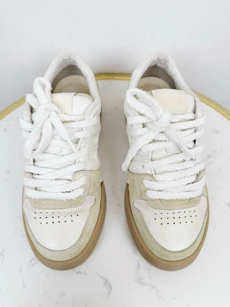 Fendi Fendi Sneakers Size 37, Worn Twice Size US 6 / IT 36 - 2 Thumbnail