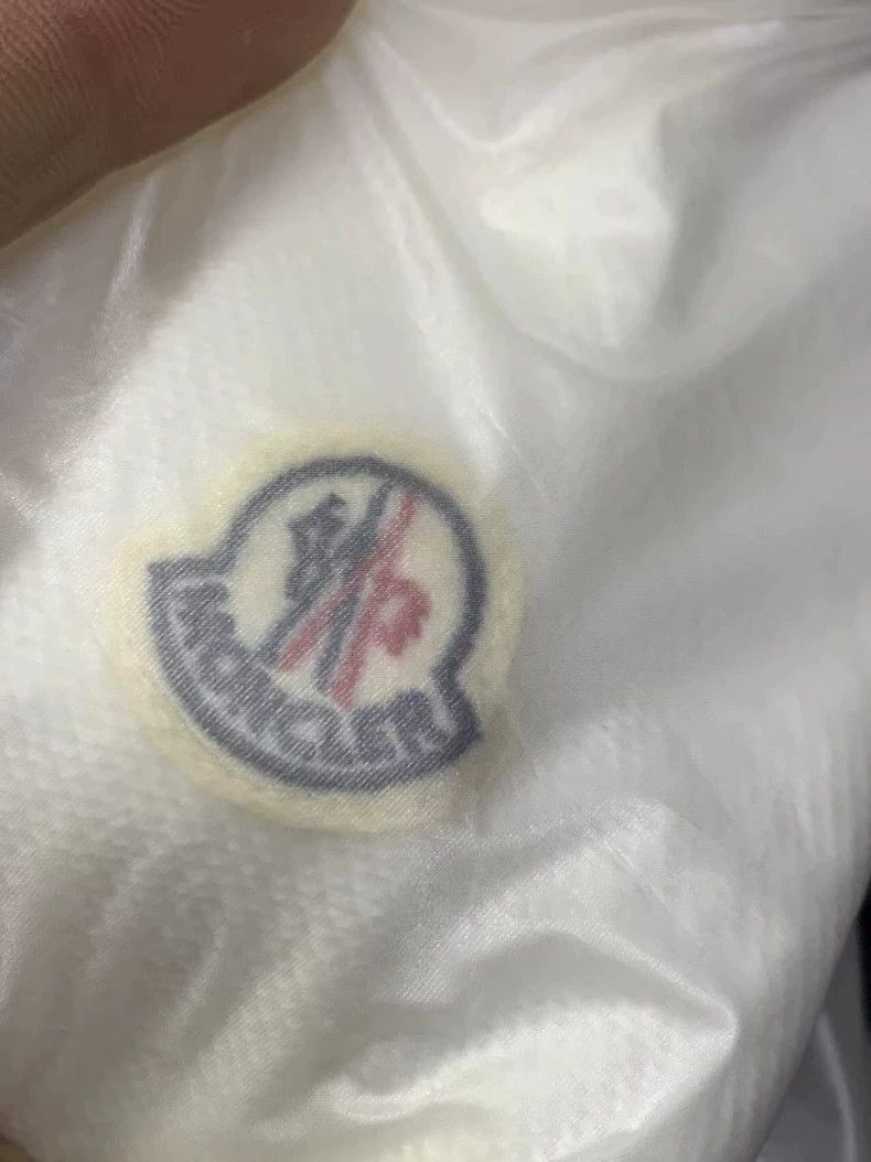 Moncler Moncler White Hooded Jacket with Stripes Size US M / EU 48-50 / 2 - 4 Thumbnail