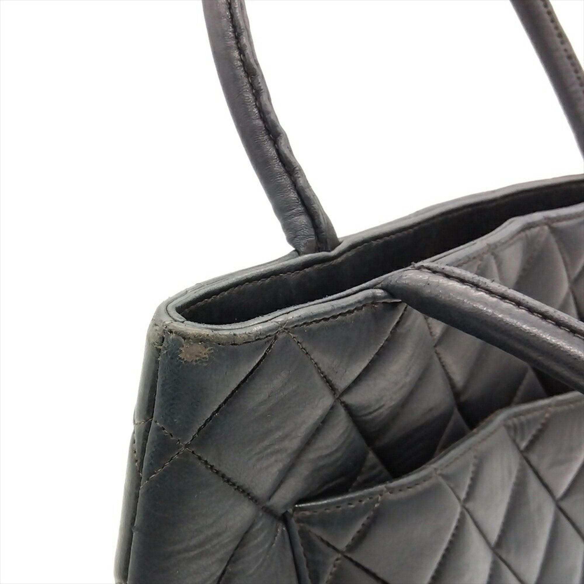 Chanel Chanel Medaillon handbag Size ONE SIZE - 6 Thumbnail