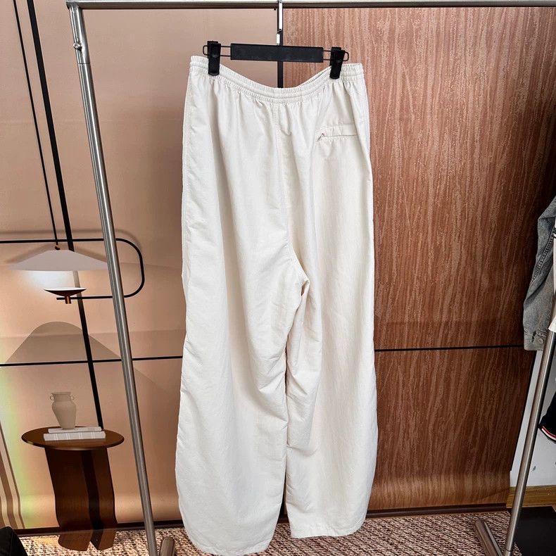 Balenciaga Balenciaga Beige Double Hook Cargo Pants S Size Size US 30 / EU 46 - 2 Thumbnail