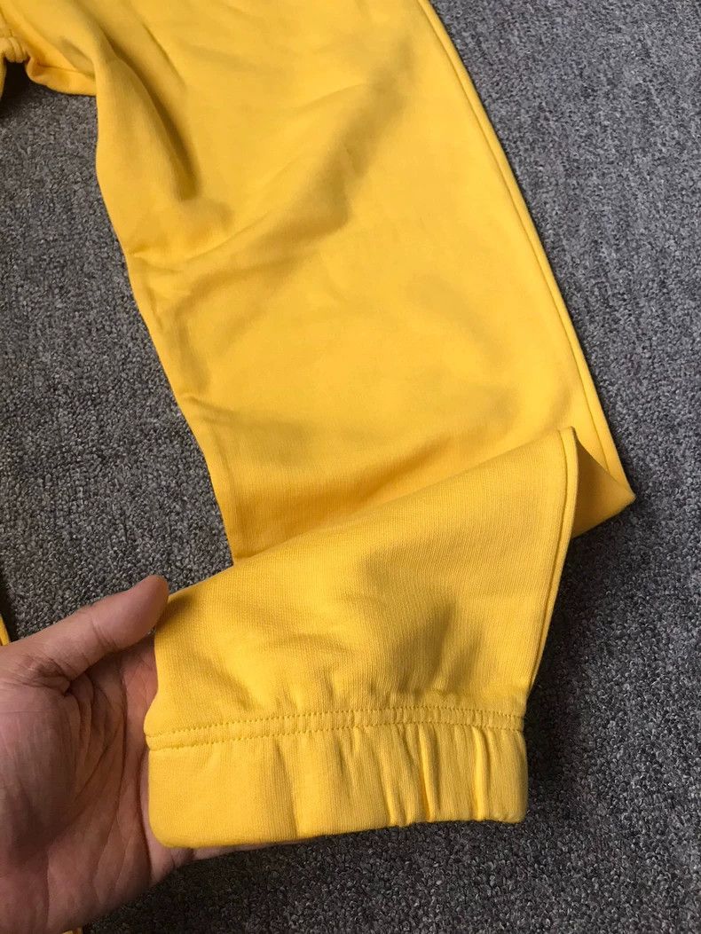 Kenzo Kenzo Yellow Sweatpants with Embroidered Logo Size US 34 / EU 50 - 3 Thumbnail