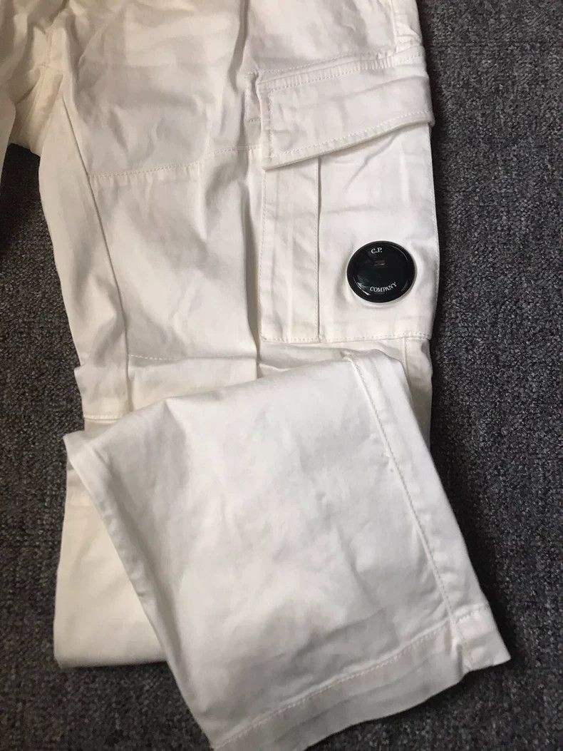 C.P. Company C.P. Company Casual Pants in Cream Color Size US 44 / EU 60 - 3 Thumbnail