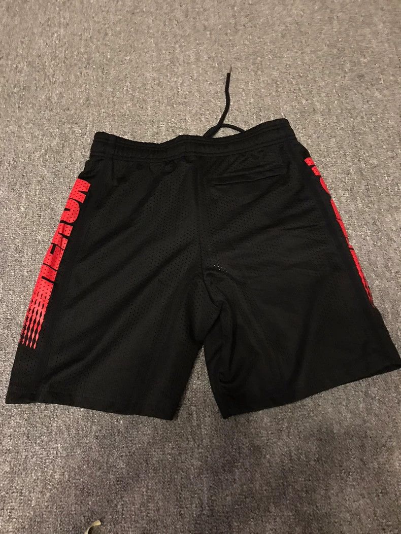 Heron Preston Heron Preston Black Mesh Summer Shorts Size US 26 / EU 42 - 2 Thumbnail