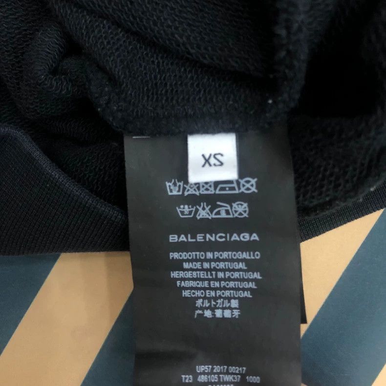 Balenciaga Balenciaga Hoodie in Excellent Condition for Sale Size US M / EU 48-50 / 2 - 4 Thumbnail