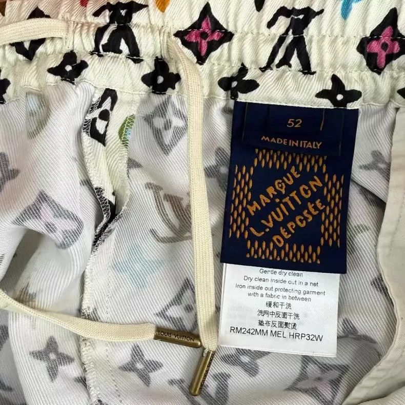 Louis Vuitton Louis Vuitton Tyler Logo Print Shorts-yf Size US 44 / EU 60 - 5 Thumbnail