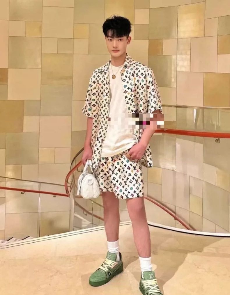 Louis Vuitton Louis Vuitton Tyler Logo Print Shorts-yf Size US 44 / EU 60 - 6 Thumbnail