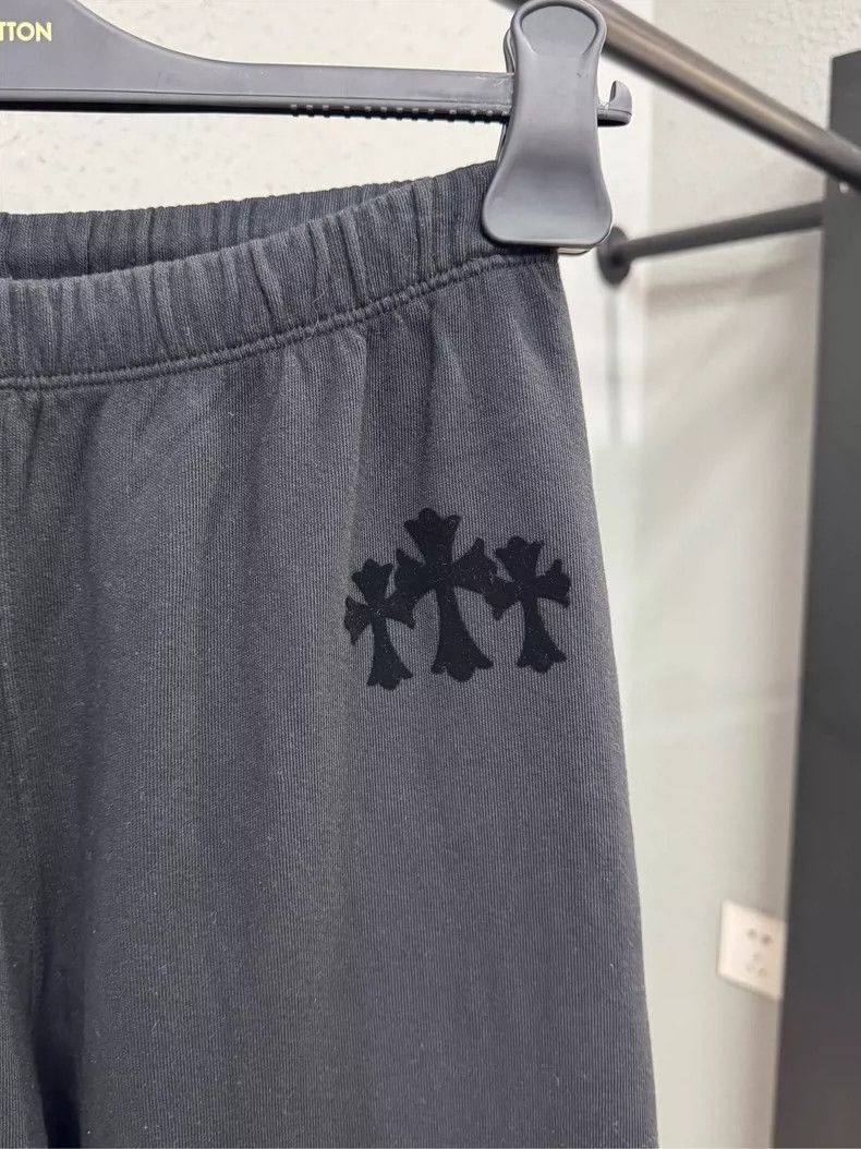Chrome Hearts Chrome Hearts Velvet Cross Pants-yf Size US 30 / EU 46 - 3 Thumbnail