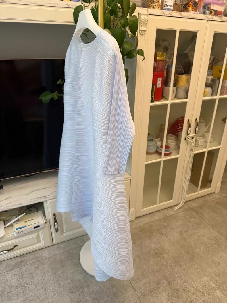 Issey Miyake Issey Miyake Pleated Dress in Ice Blue-yf Size 22" - 7 Thumbnail