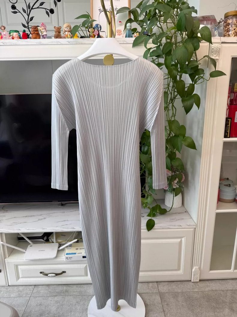 Issey Miyake Issey Miyake Grey Pleated Dress Size 3-yf Size 22" - 4 Thumbnail