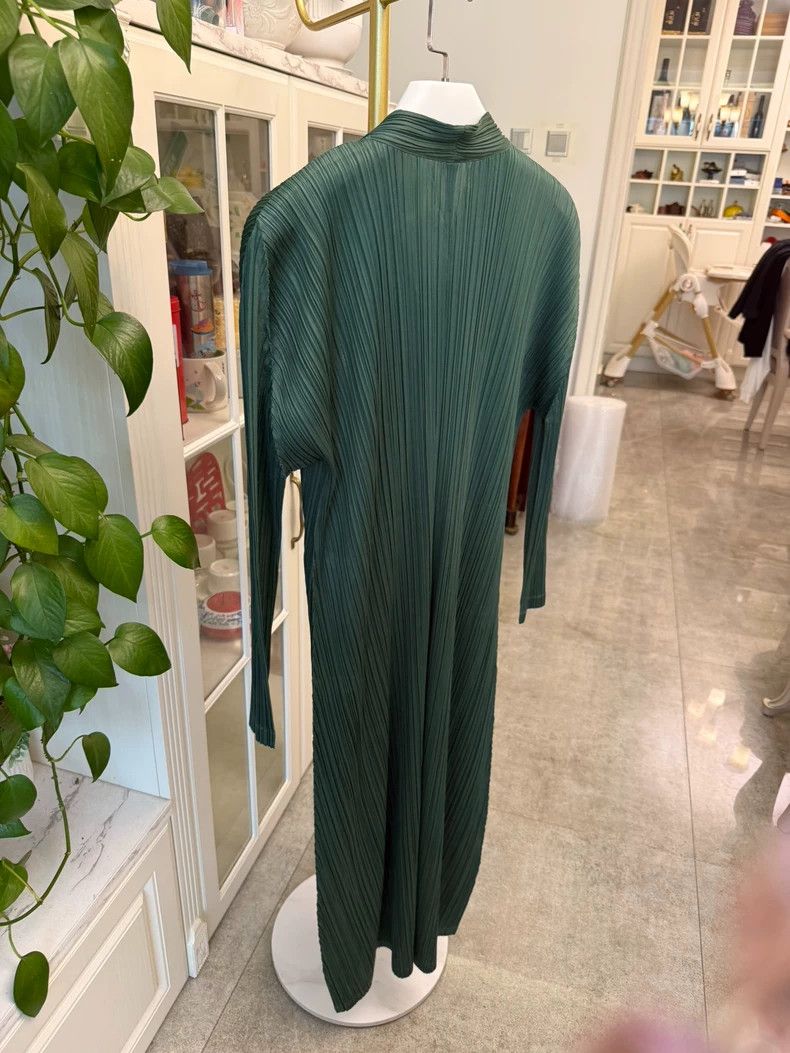Issey Miyake Issey Miyake Long Sleeve Green Dress Cardigan-yf Size XXS / US 00 / IT 34 - 6 Thumbnail