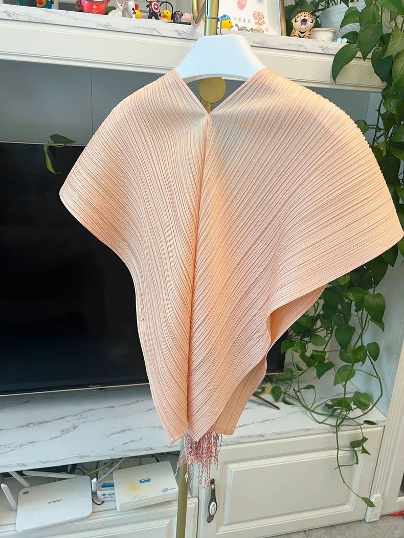 Issey Miyake Issey Miyake Pink Pleated Shoulder Wrap-yf Size M / US 6-8 / IT 42-44 - 5 Thumbnail