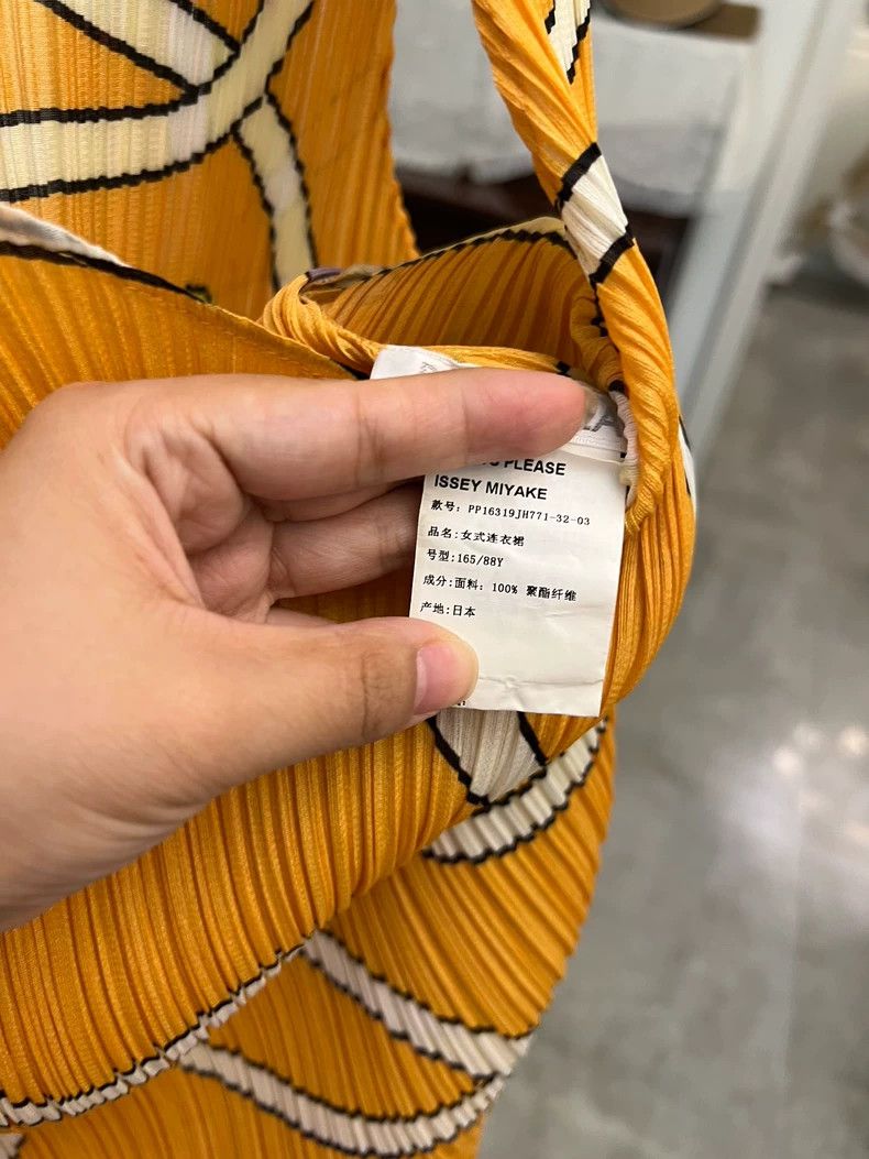 Issey Miyake Issey Miyake Yellow Dress with Patterns-yf Size 22" - 4 Thumbnail