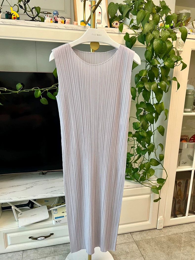 Issey Miyake Issey Miyake Grey Dress Size 5-yf Size US 26 / EU 42 - 2 Thumbnail