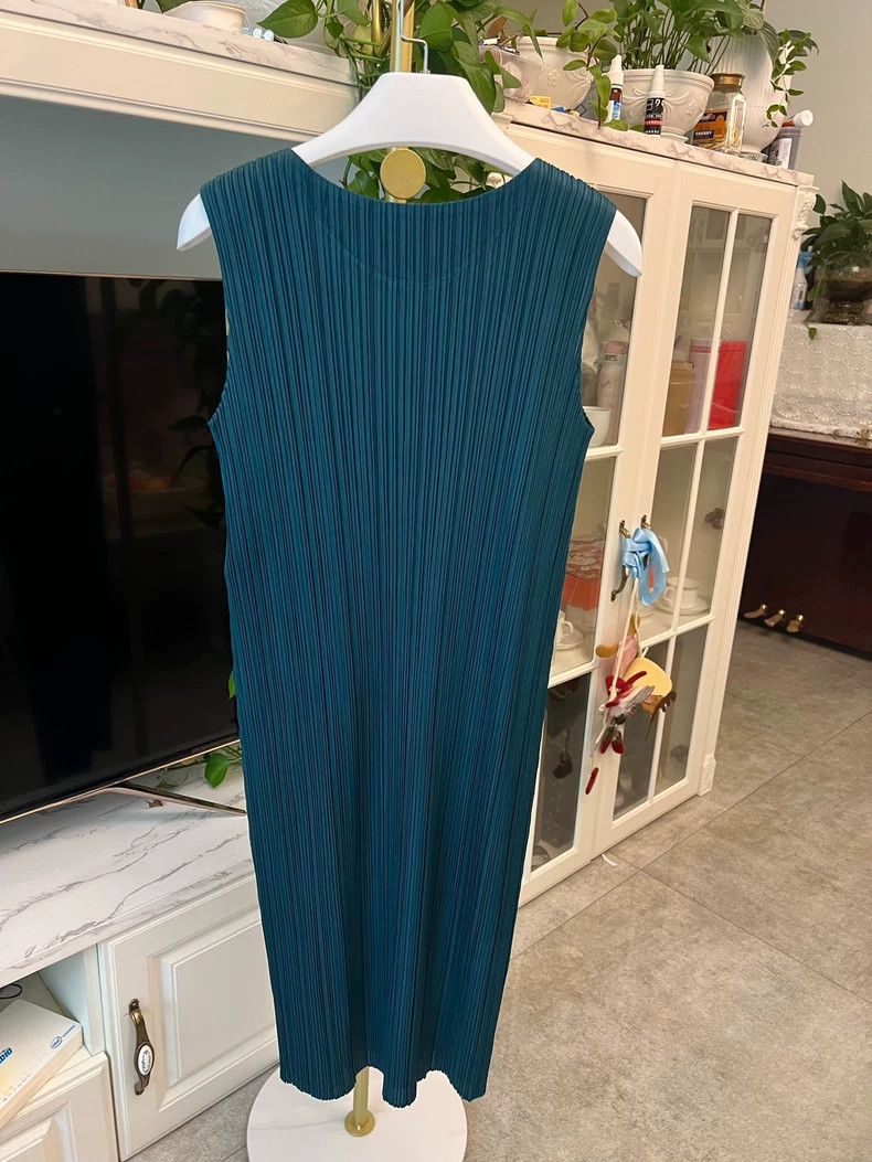 Issey Miyake Issey Miyake Green Dress Size 3-yf Size US 26 / EU 42 - 6 Thumbnail
