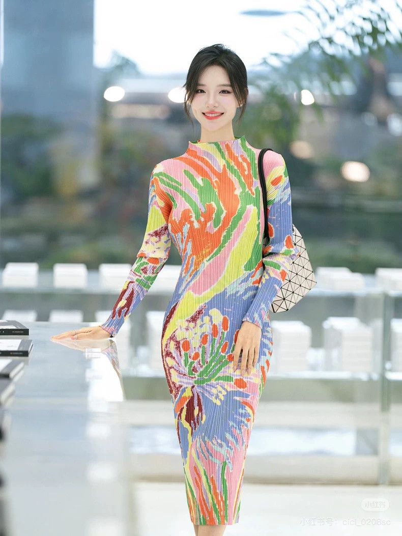Issey Miyake Colorful Pleated Dress with Floral Design-yf Size 22" - 7 Thumbnail