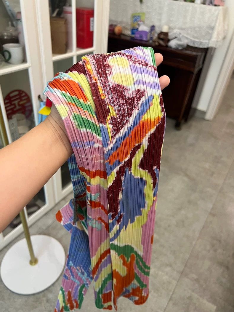 Issey Miyake Colorful Pleated Dress with Floral Design-yf Size 22" - 5 Thumbnail
