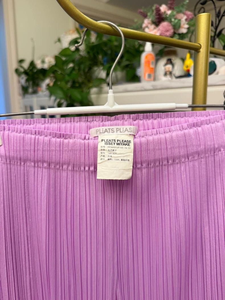 Issey Miyake Pleated Wide-Leg Pants in Light Purple-yf Size US 26 / EU 42 - 4 Thumbnail