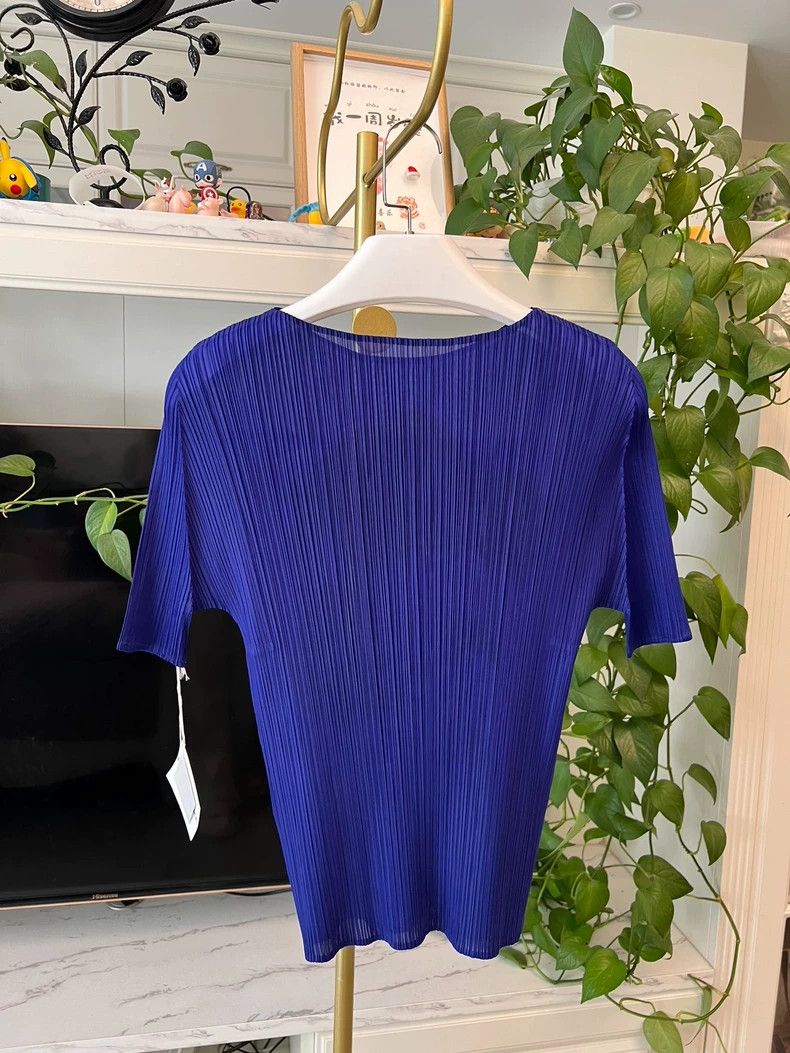 Issey Miyake Issey Miyake Electric Blue Top-yf Size US M / EU 48-50 / 2 - 6 Thumbnail