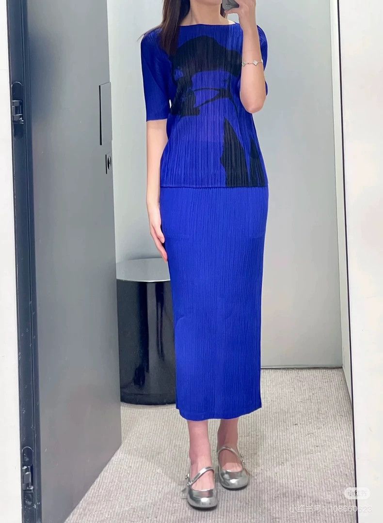 Issey Miyake Issey Miyake Electric Blue Top-yf Size US M / EU 48-50 / 2 - 9 Thumbnail