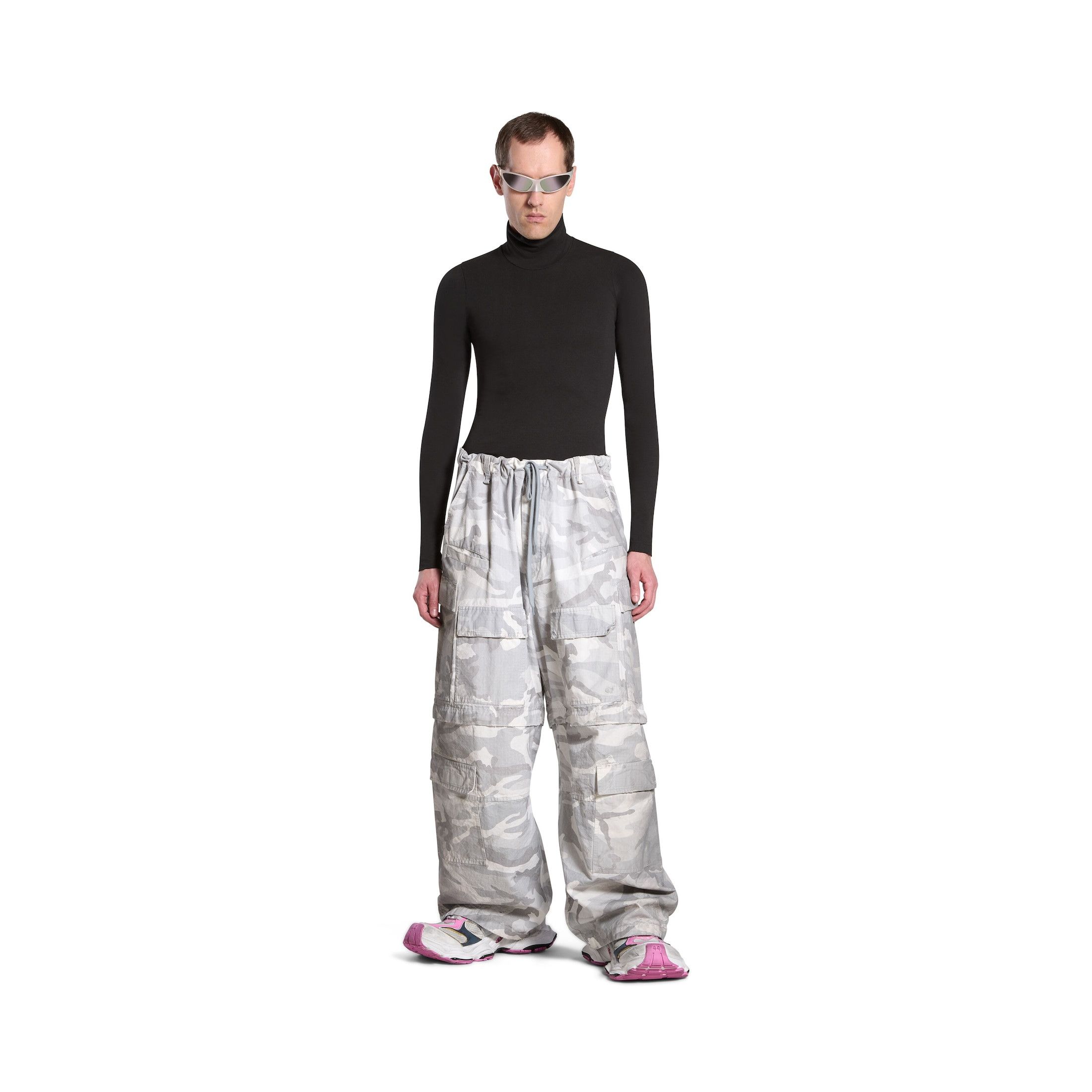 Balenciaga LARGE CARGO PANTS IN LIGHT GREY Size US 30 / EU 46 - 6 Thumbnail