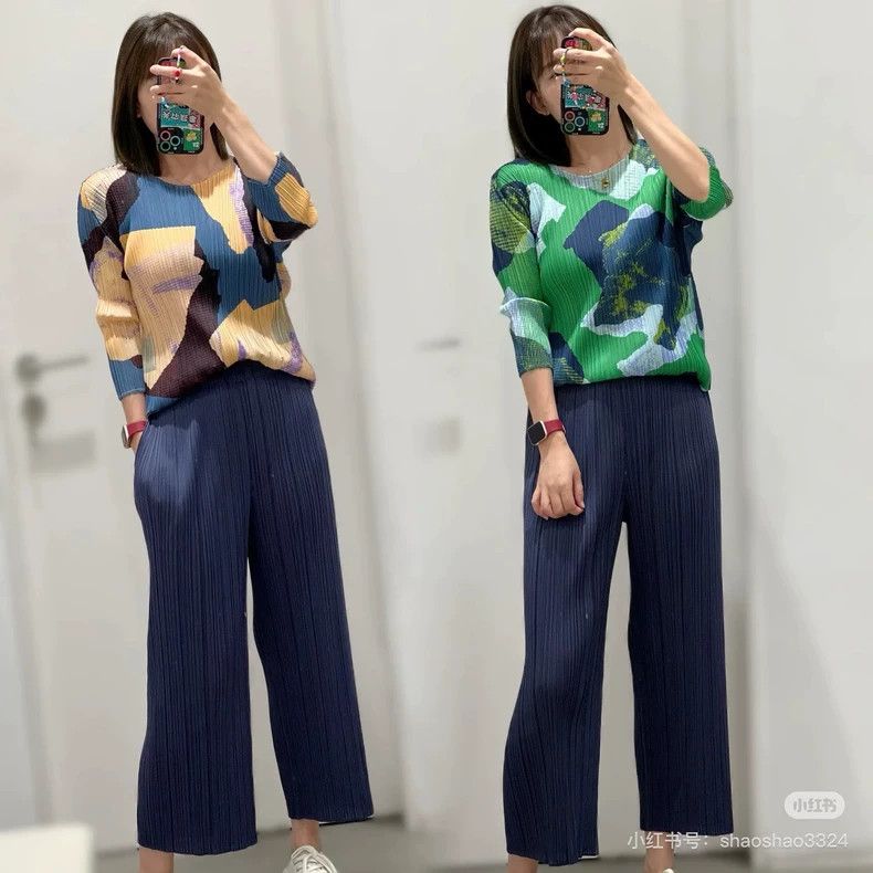 Issey Miyake New Japanese Navy Blue Pleated Pants-yf Size US 26 / EU 42 - 2 Thumbnail