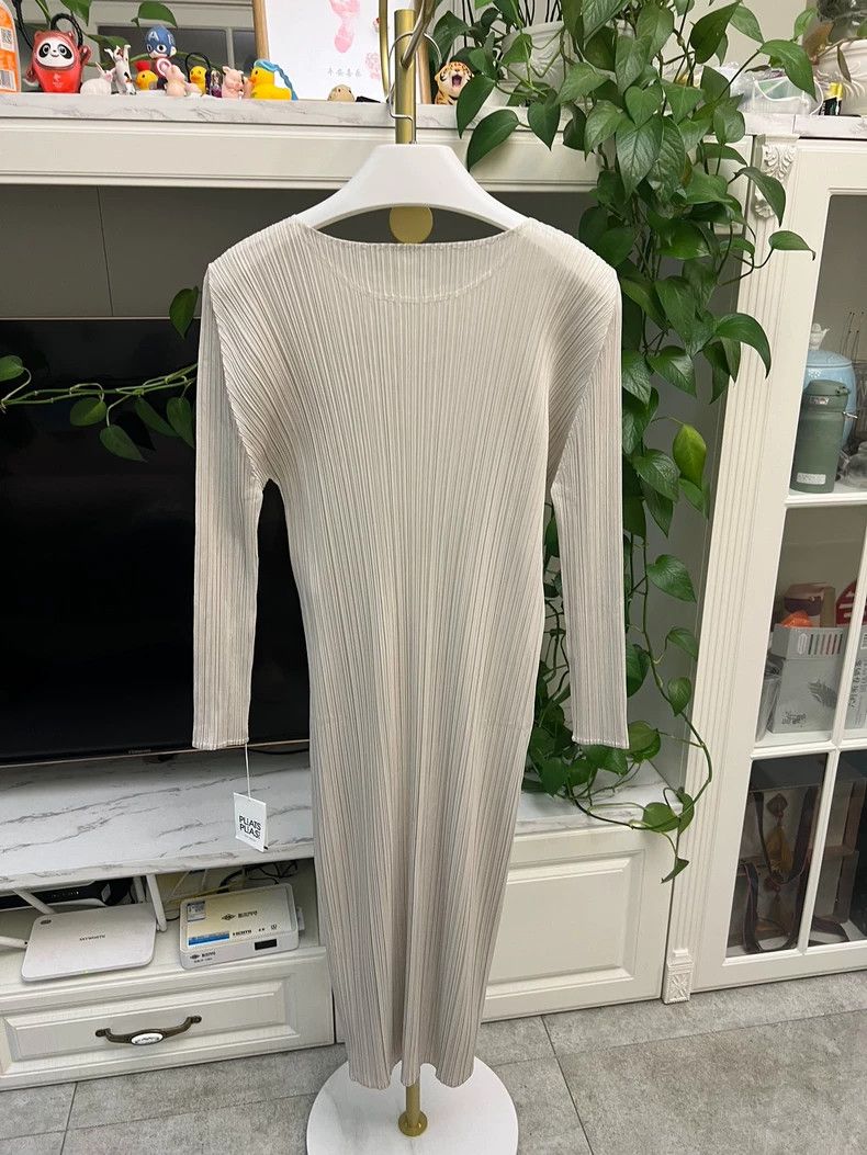 Issey Miyake Issey Miyake Beige Dress with Long Sleeves-yf Size 22" - 6 Thumbnail