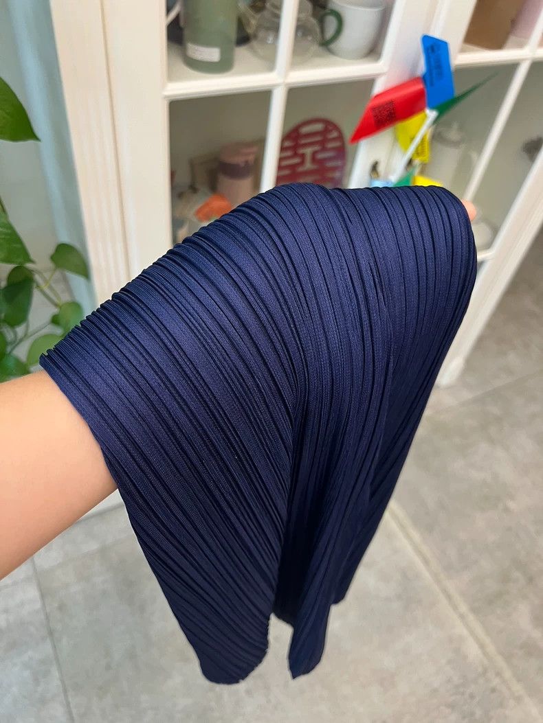 Issey Miyake Issey Miyake Wide-leg Pants in Dark Blue-yf Size US 26 / EU 42 - 7 Thumbnail