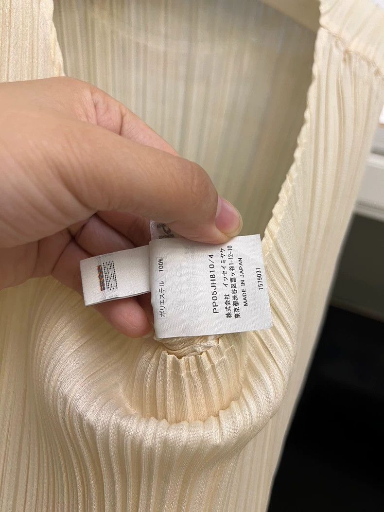 Issey Miyake Elegant Beige Dress with Embroidery Detail-yf Size 22" - 4 Thumbnail