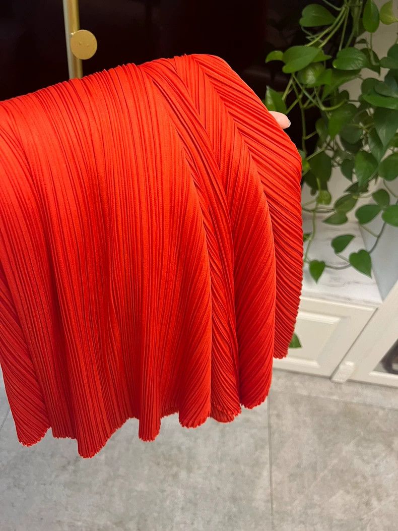 Issey Miyake Issey Miyake Pleated Dress in Orange Red-yf Size 22" - 9 Thumbnail