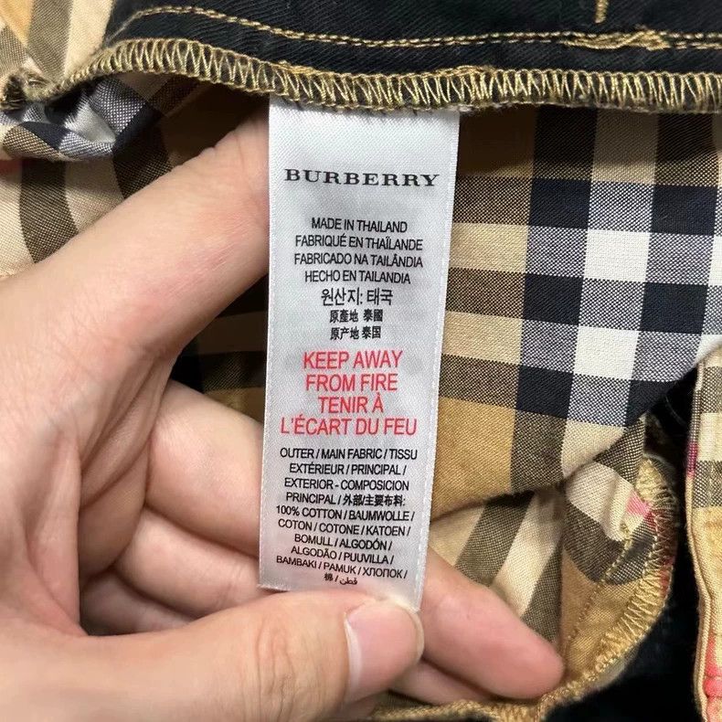 Burberry Burberry Plaid Shorts Size 6 Like New-yf Size US 26 / EU 42 - 3 Thumbnail