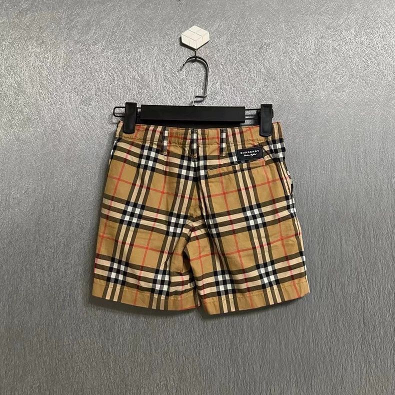 Burberry Burberry Plaid Shorts Size 6 Like New-yf Size US 26 / EU 42 - 2 Thumbnail