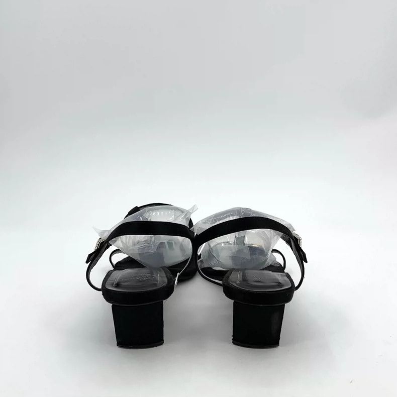 Roger Vivier Roger Vivier Black Casual Sandals with Rhinestones Size US 7 / IT 37 - 4 Thumbnail