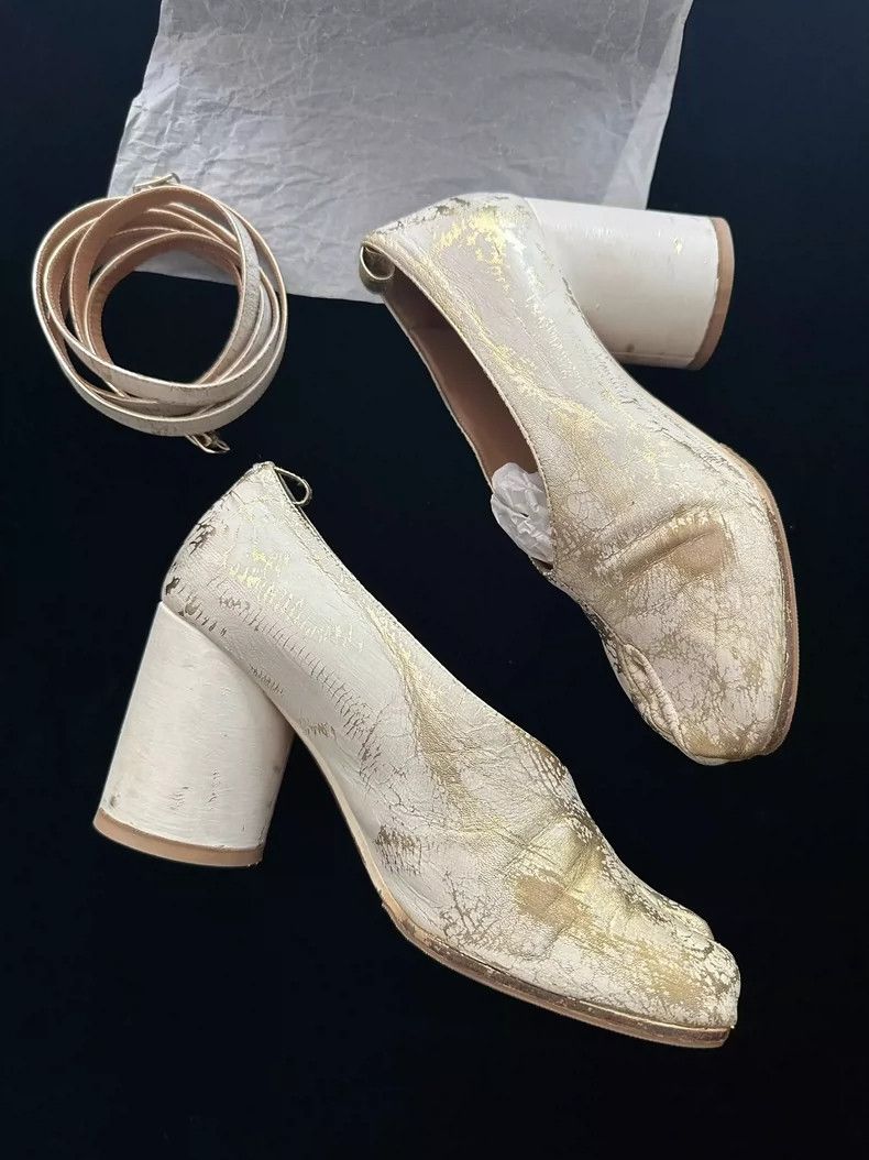 Maison Margiela Maison Margiela Tabi Heels Rare Gold Foil Size US 7 / IT 37 - 6 Thumbnail