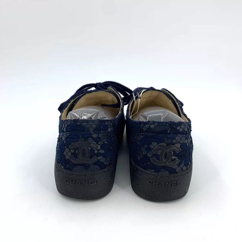 Chanel Chanel Floral Embroidered Casual Sneakers Size US 6 / IT 36 - 4 Thumbnail