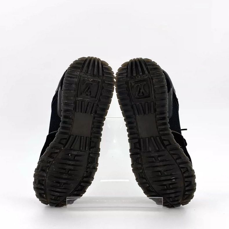 Louis Vuitton Louis Vuitton Run Away Black Sneakers Size US 4 / IT 34 - 5 Thumbnail