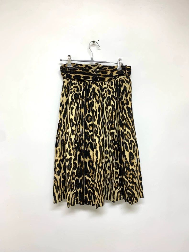 Burberry Burberry Leopard Print Skirt Size 36 Size 36" / US 14 / IT 50 - 2 Thumbnail